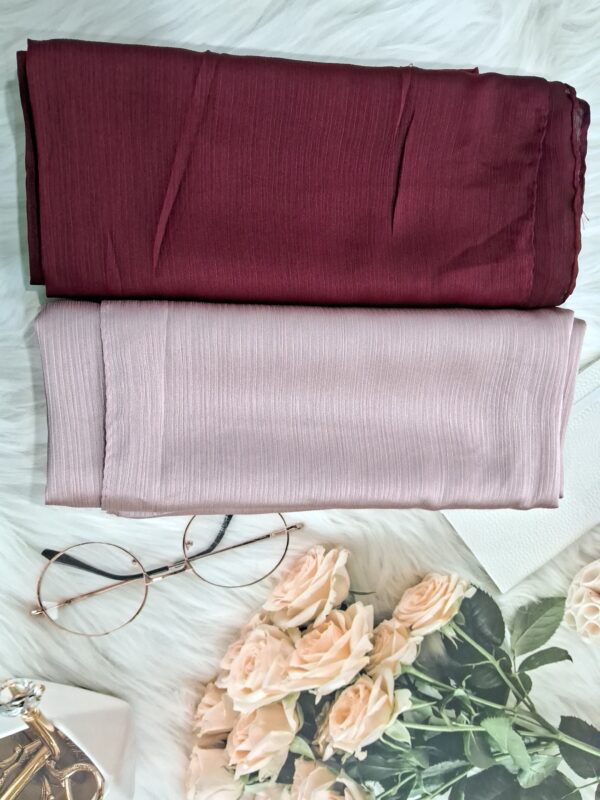 Maroon n creamy pink